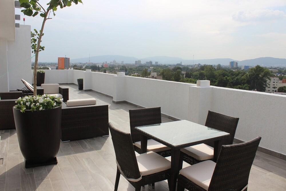 Eco Hotel Guadalajara Expo