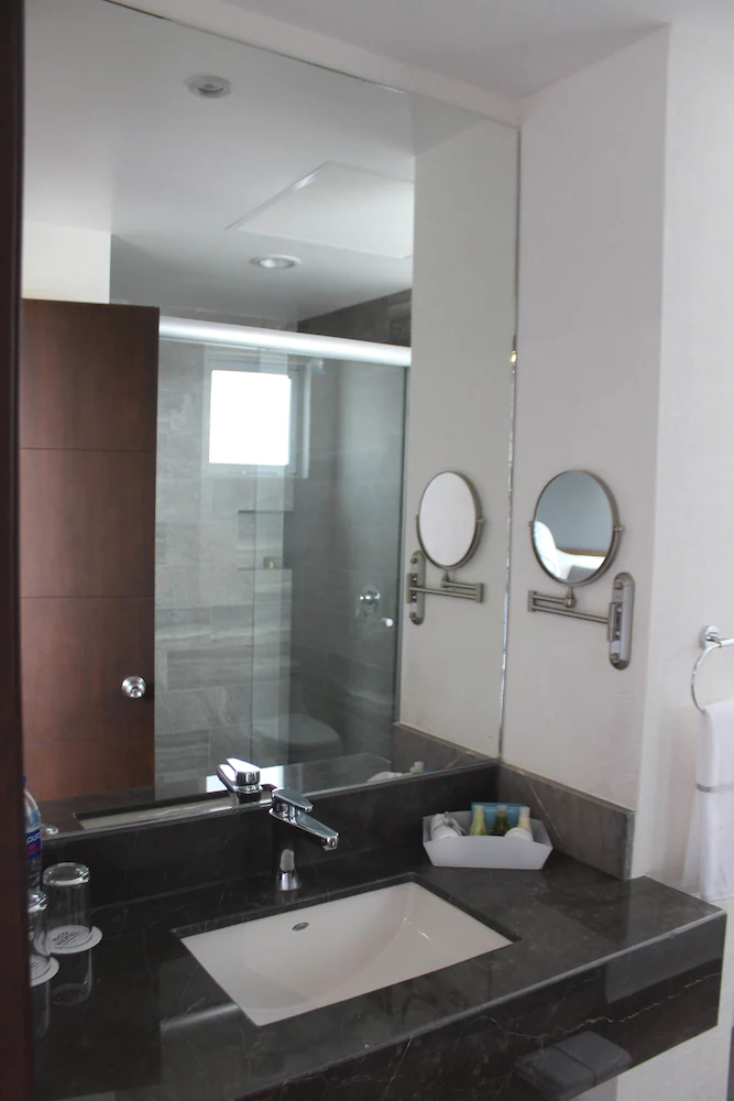 Eco Hotel Guadalajara Expo
