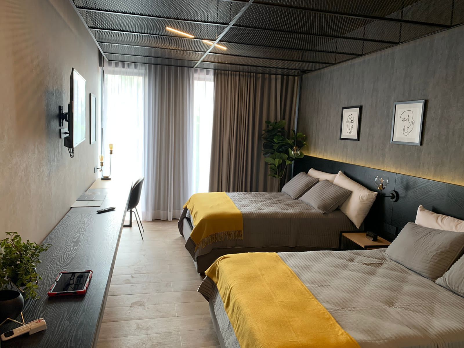 Fulton Business Luxury Hotel