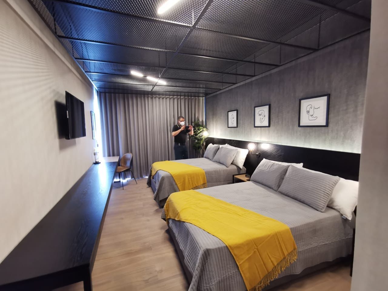Fulton Business Luxury Hotel