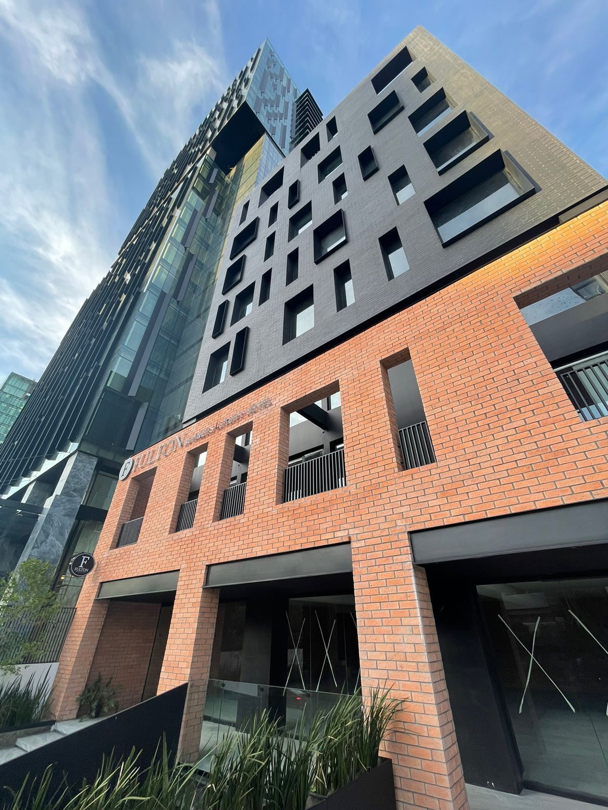 Fulton Business Luxury Hotel