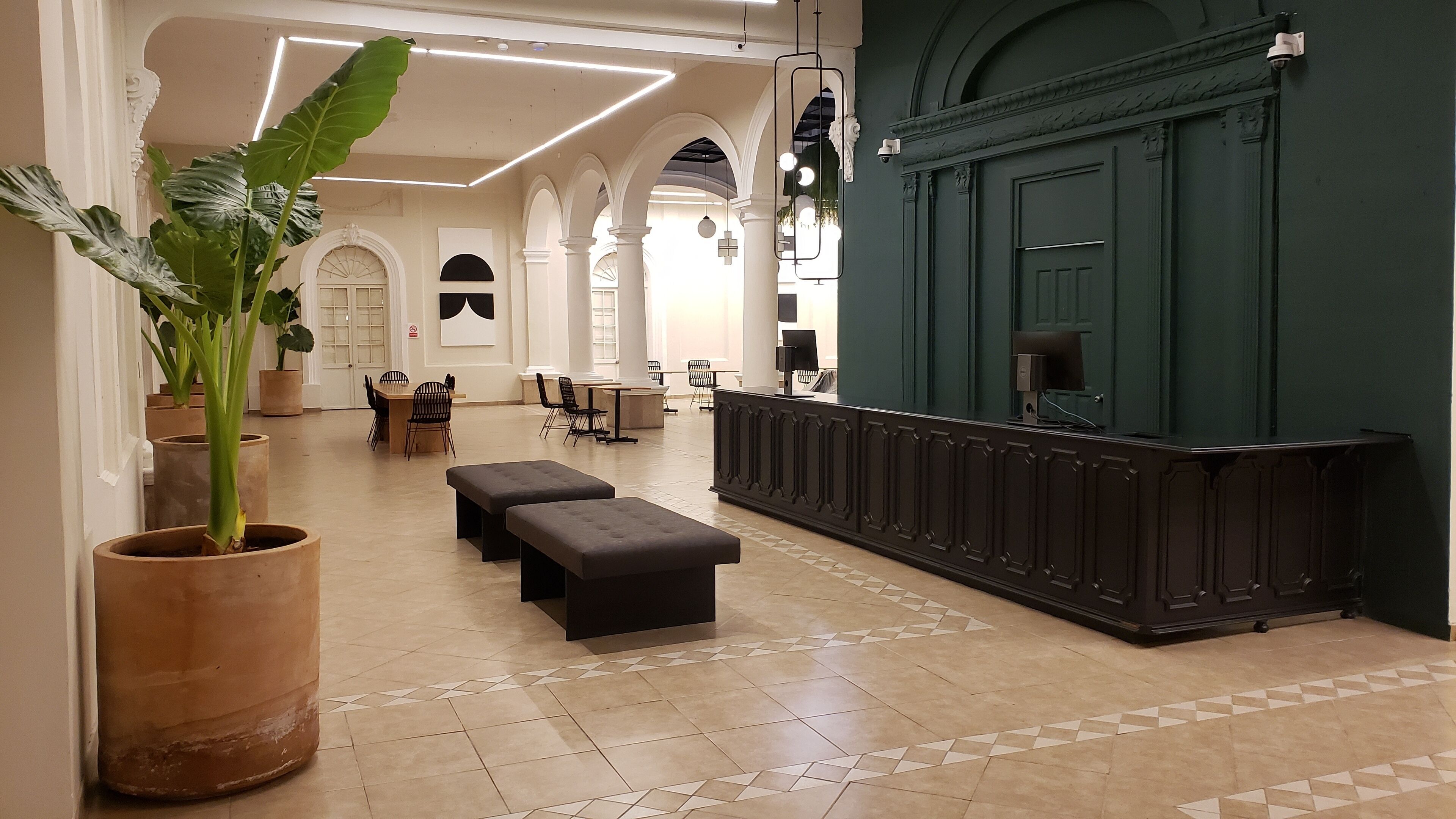 Grand Isitia Hostel