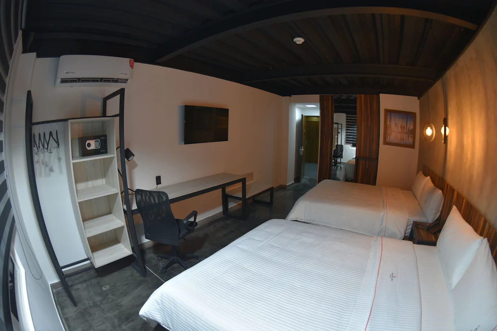 Hangar Inn Select Aeropuerto Guadalajara