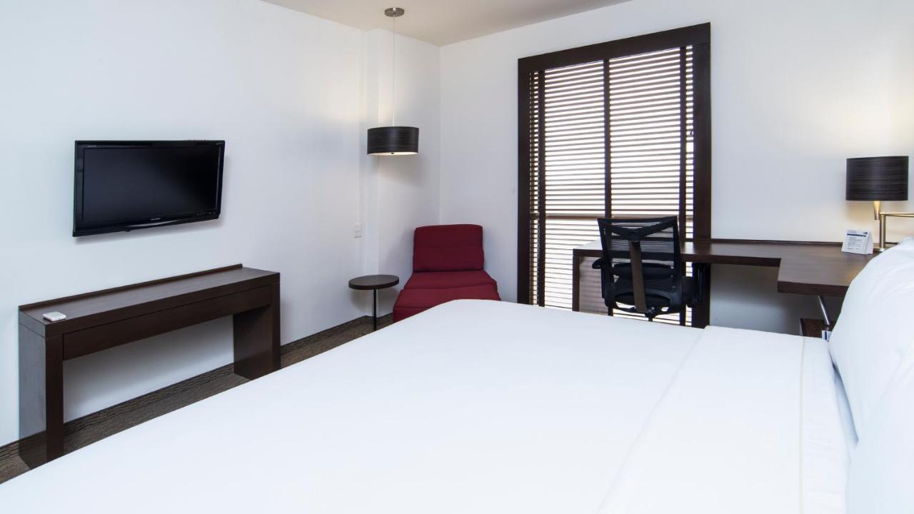 Holiday Inn Guadalajara Patria-Universidad