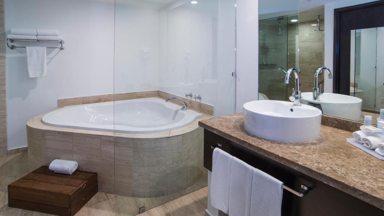 Holiday Inn Guadalajara Patria-Universidad