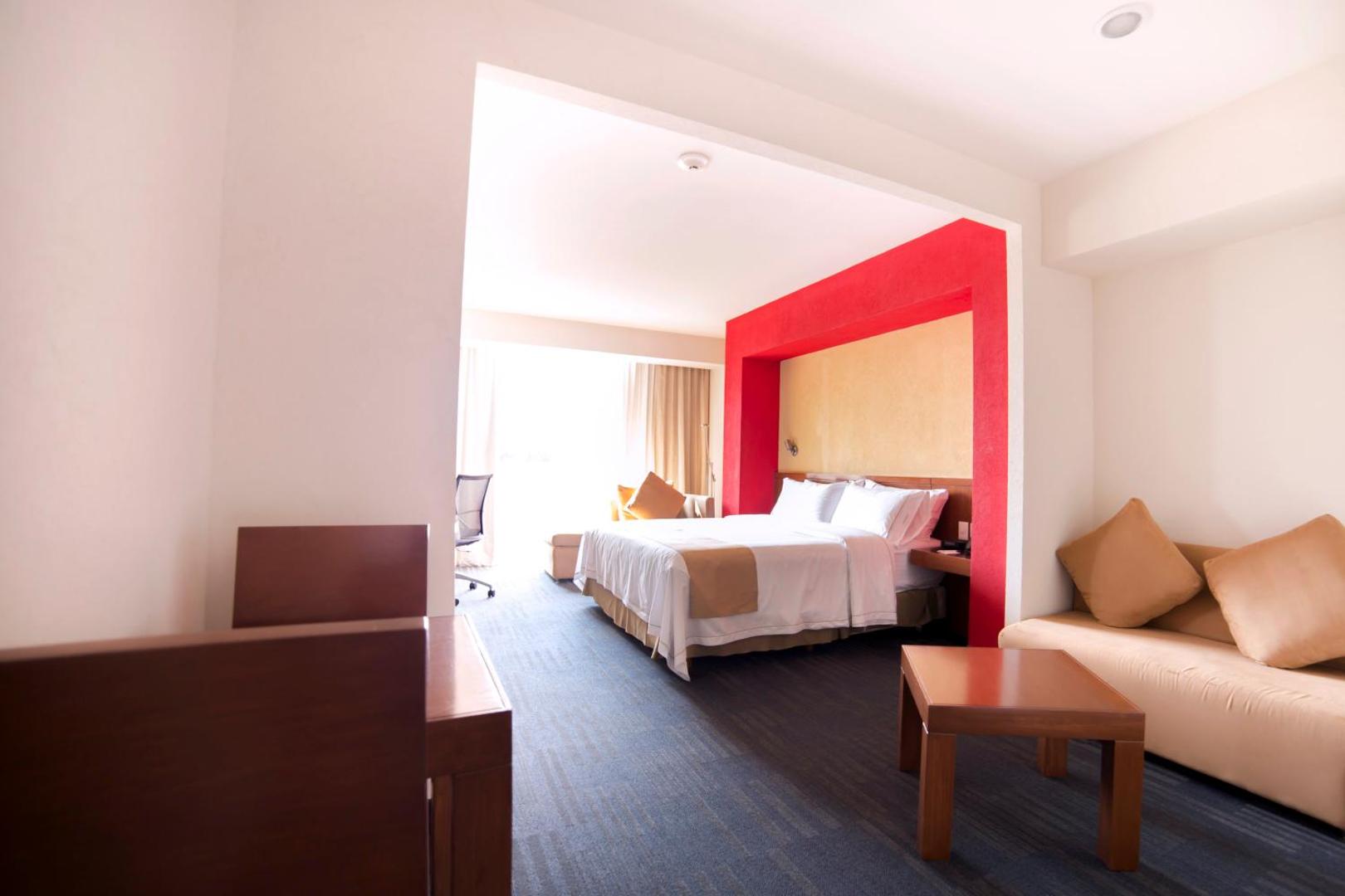 Holiday Inn Express Guadalajara Expo