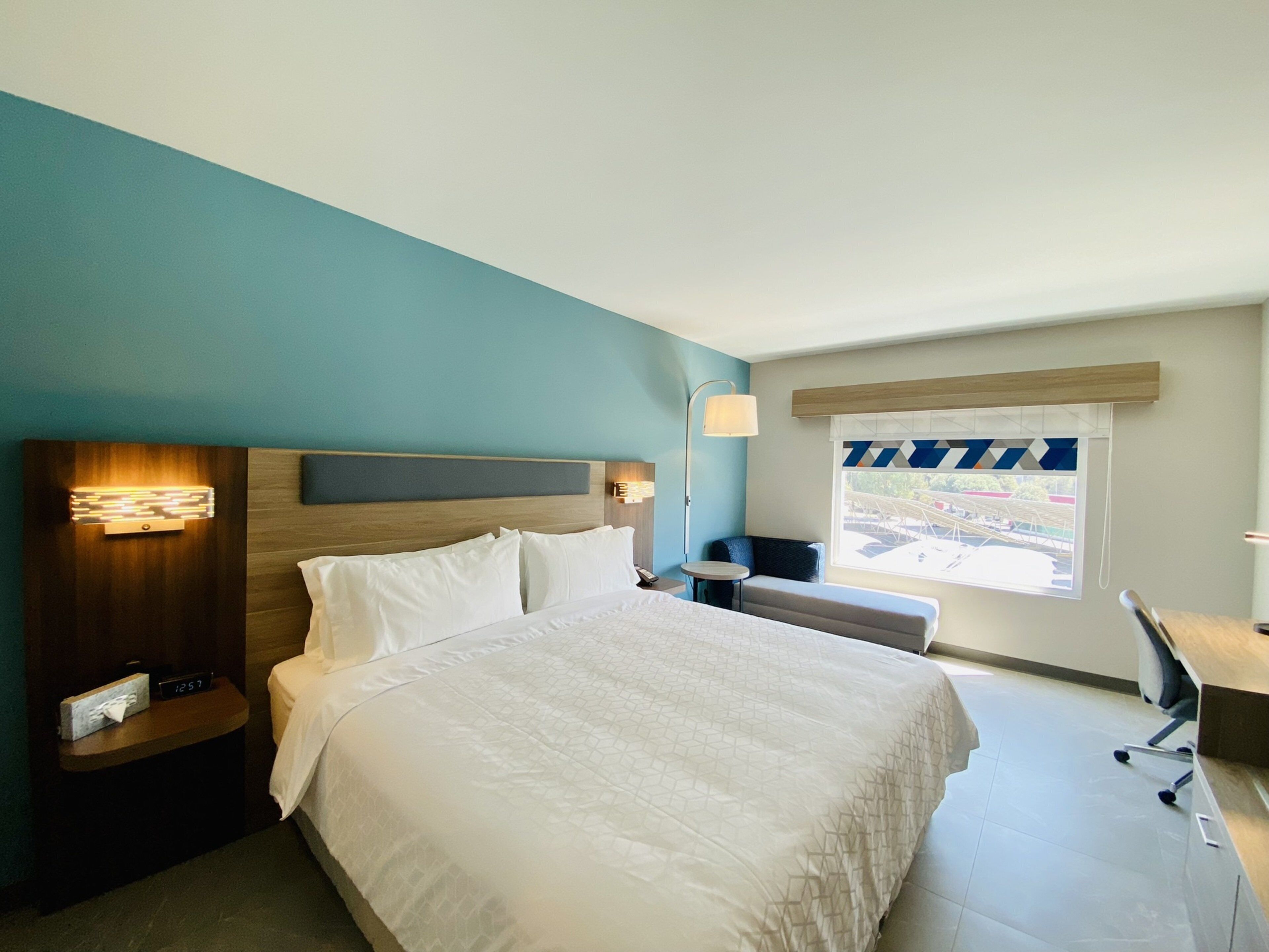 Holiday Inn Express Guadalajara Vallarta Poniente