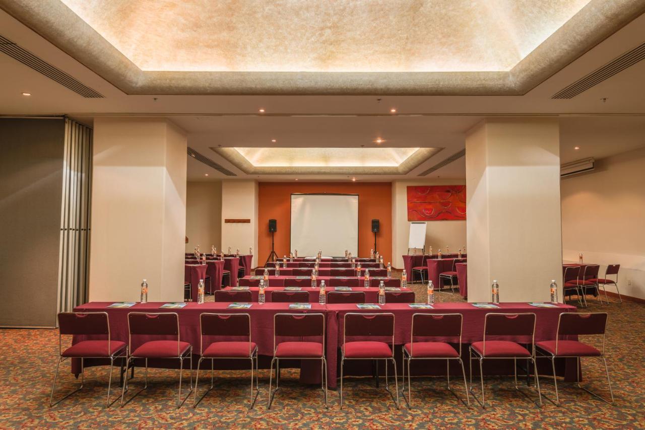 Holiday Inn Select Guadalajara