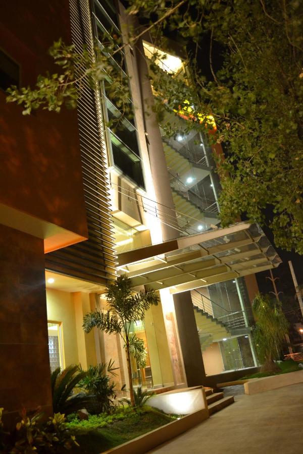 Hostalia Hotel Expo & Business Class