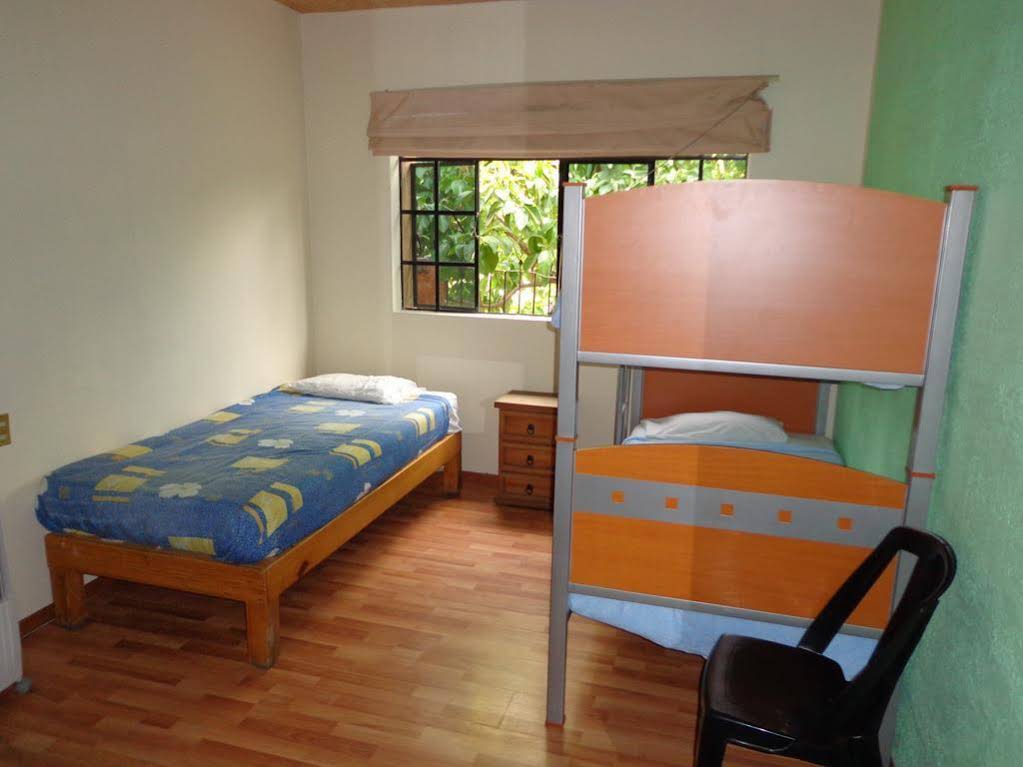 Hostel Bedsntravel