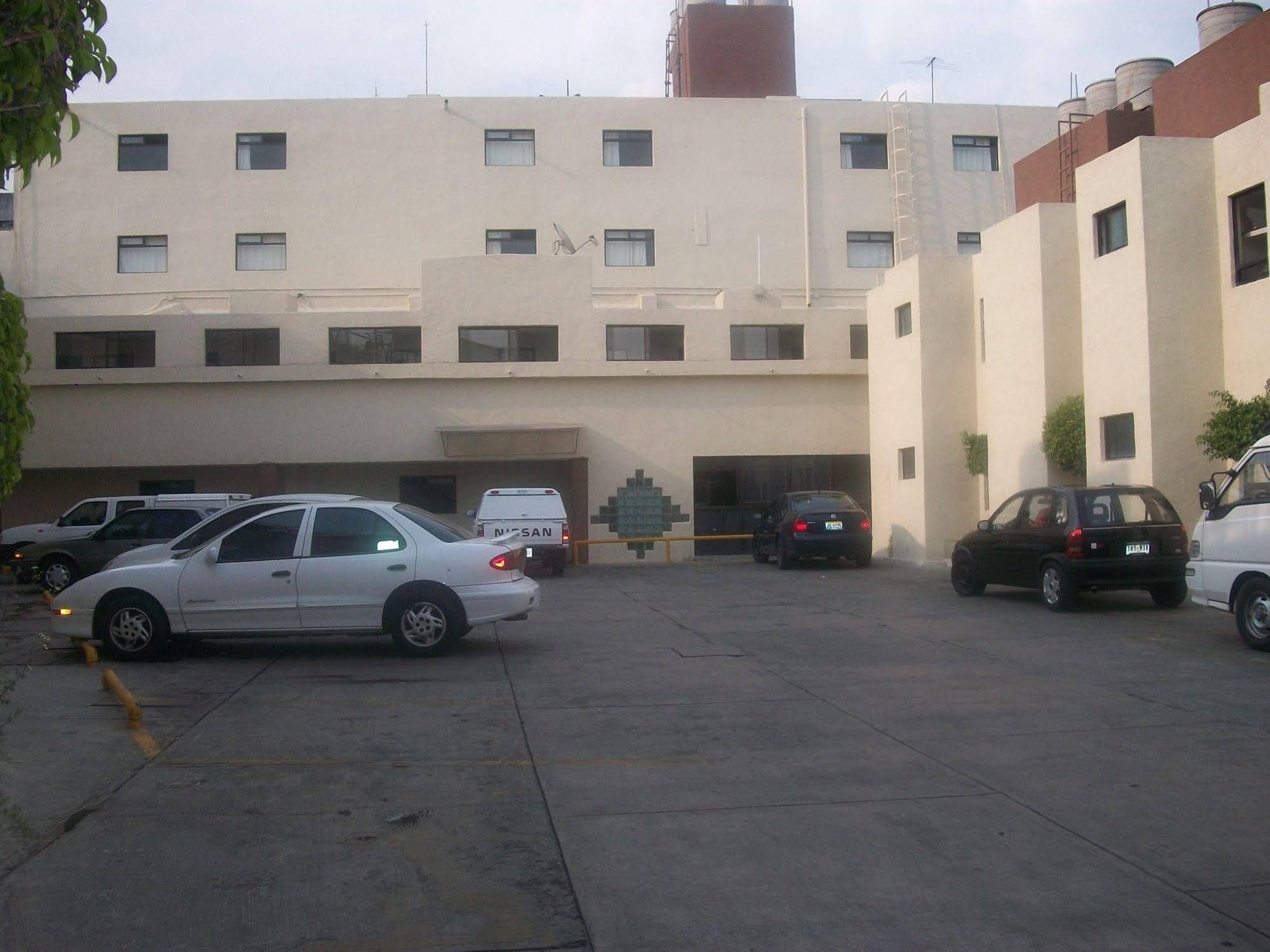 Hotel Emperador
