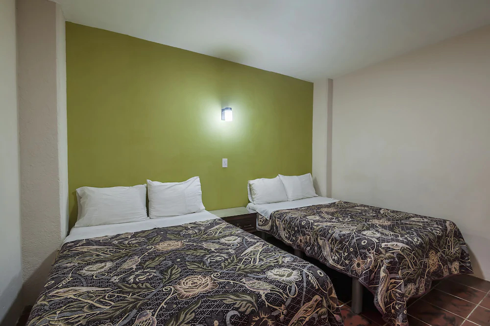 Hotel Flamingos