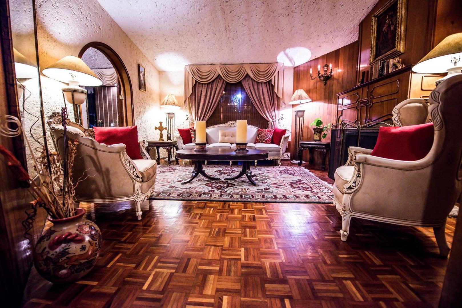 Hotel La Mansión del Sol
