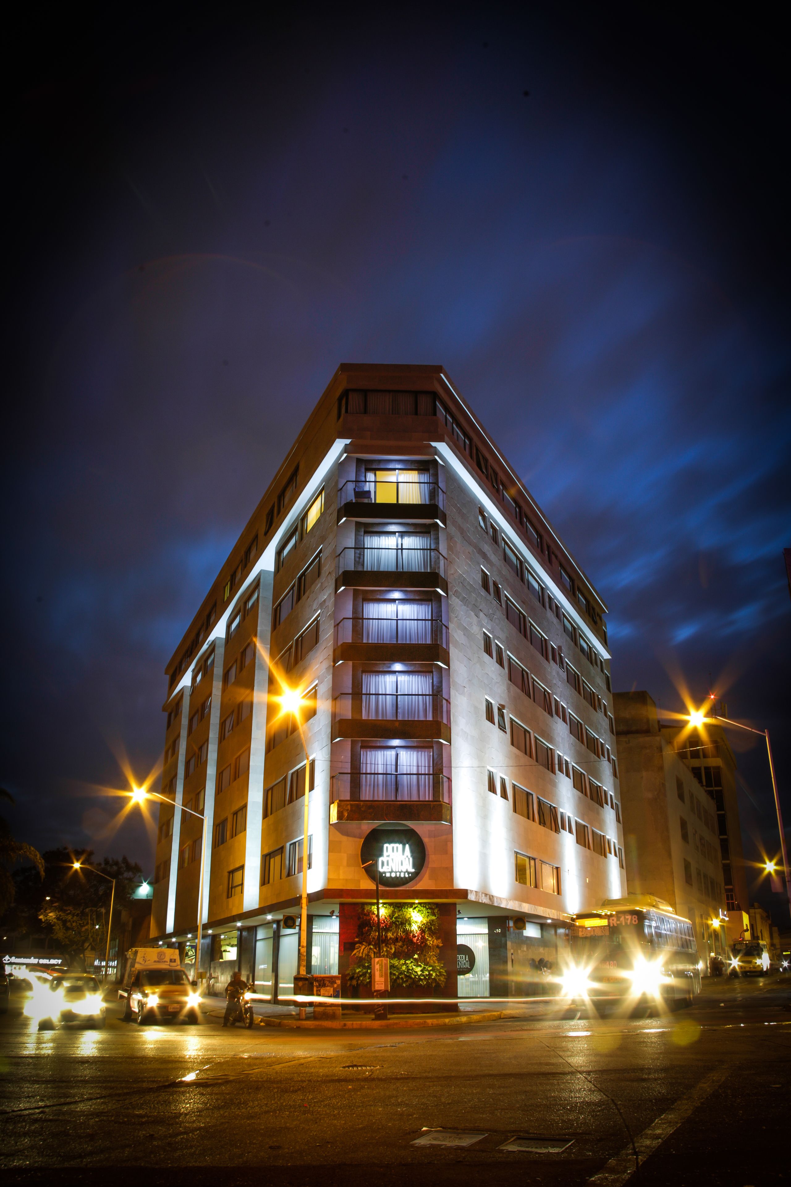 Hotel Perla Central
