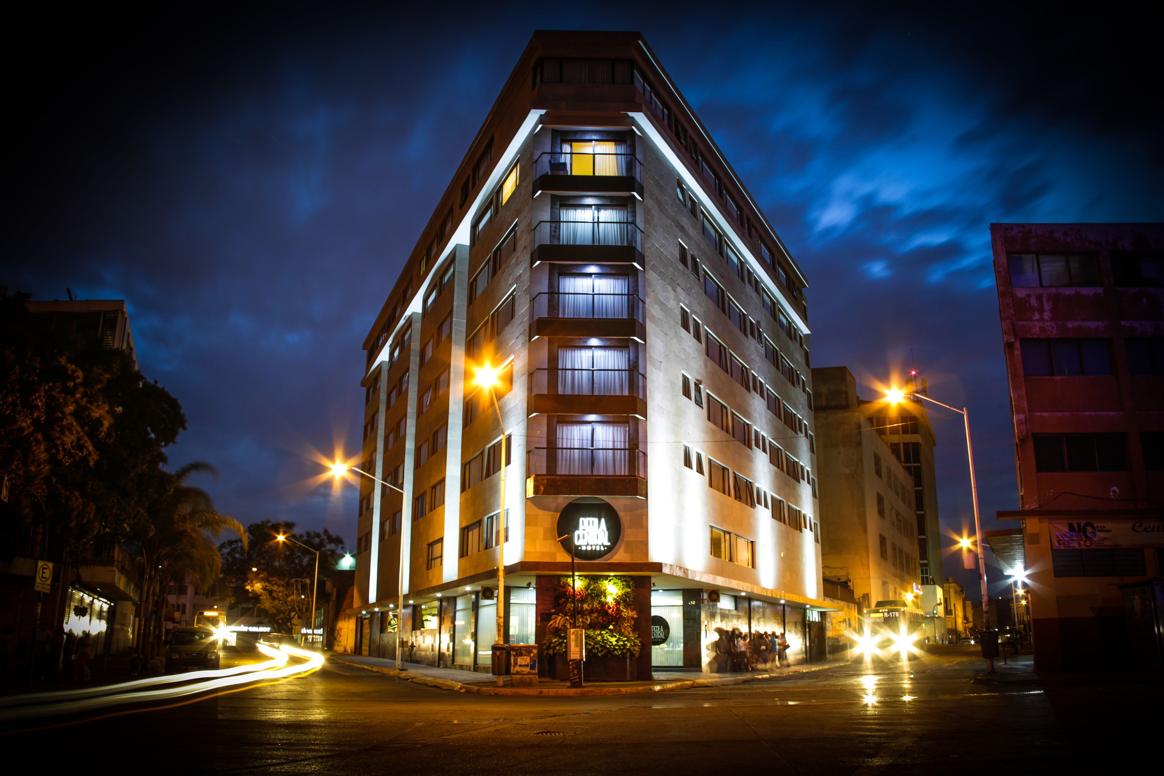 Hotel Perla Central