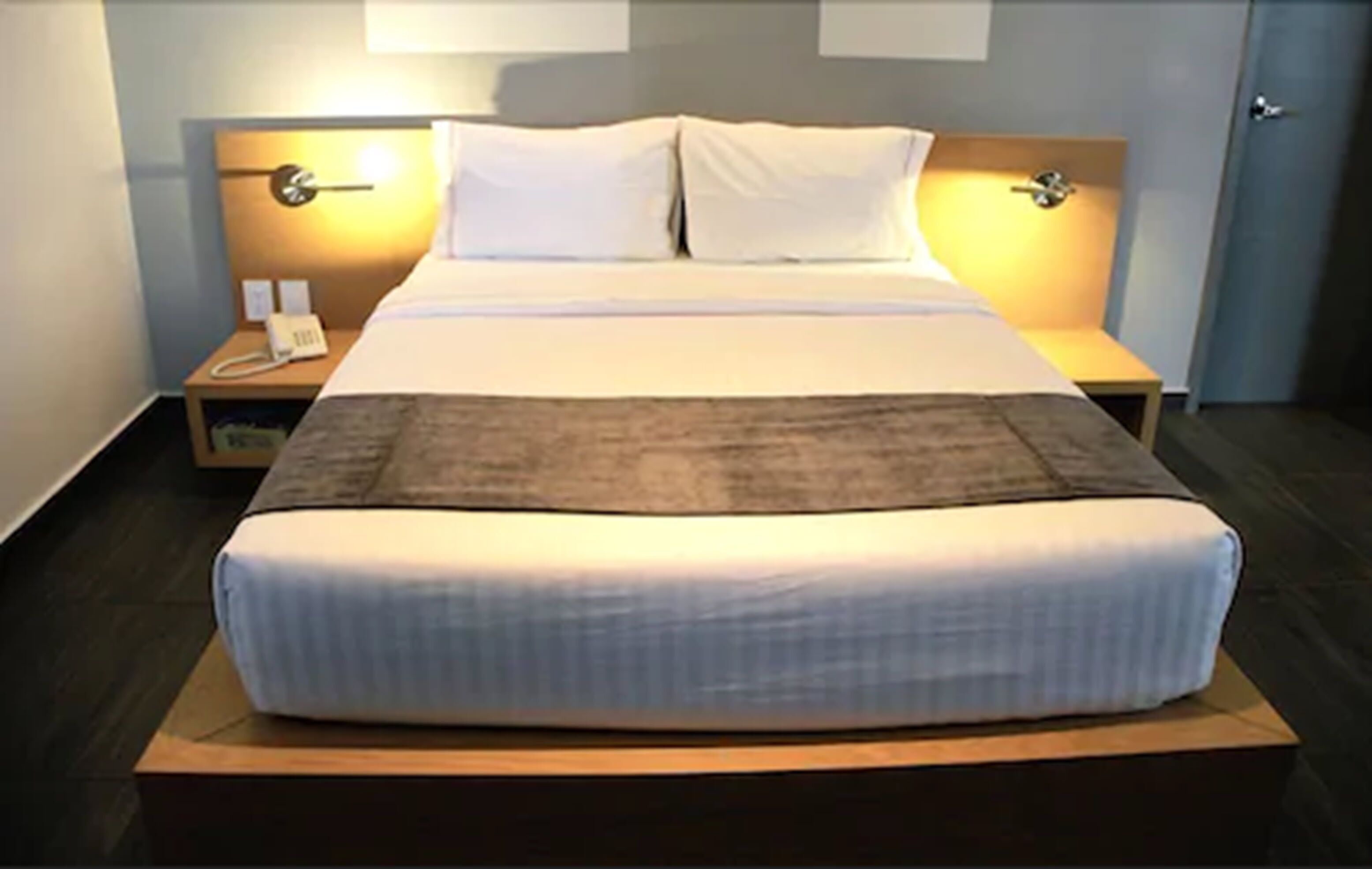 Hotel Perla Central