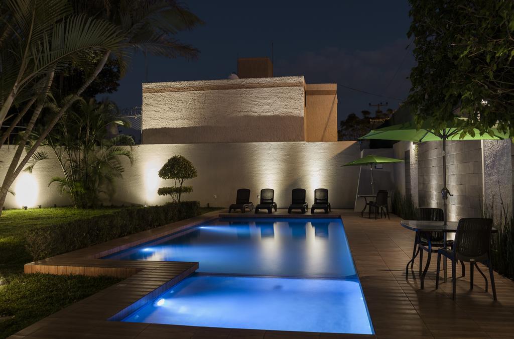 Hotel Platino Expo