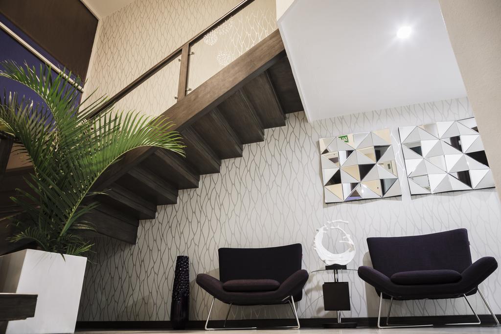 Hotel Platino Expo