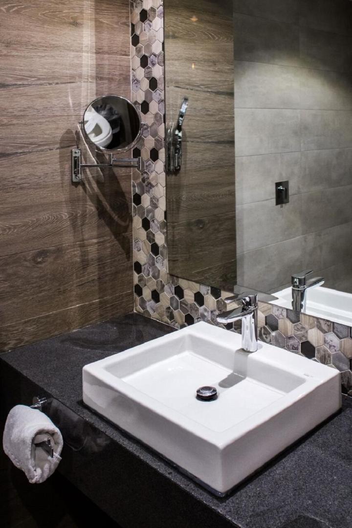 Real Maestranza Hotel