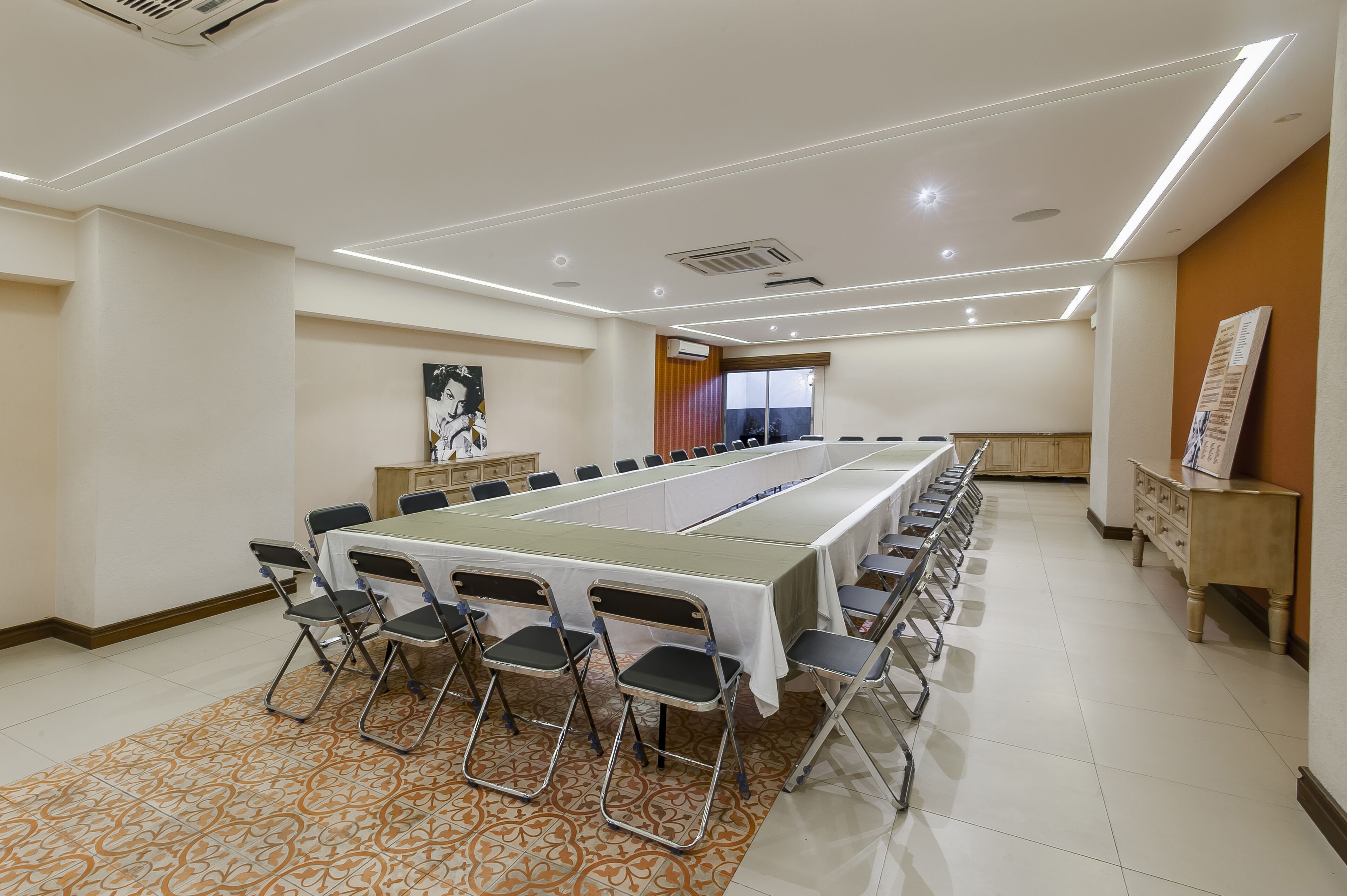 Real Maestranza Hotel