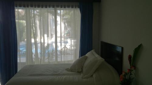 Hotel Suites del Real