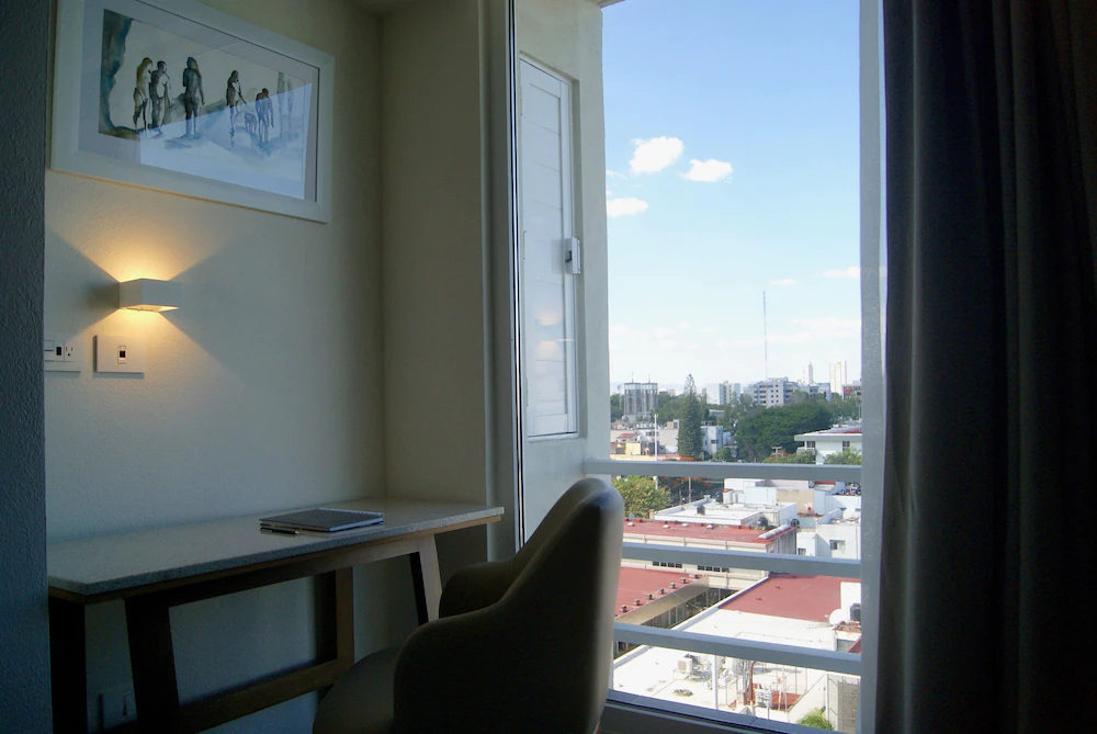 Hotel Velvet Plaza