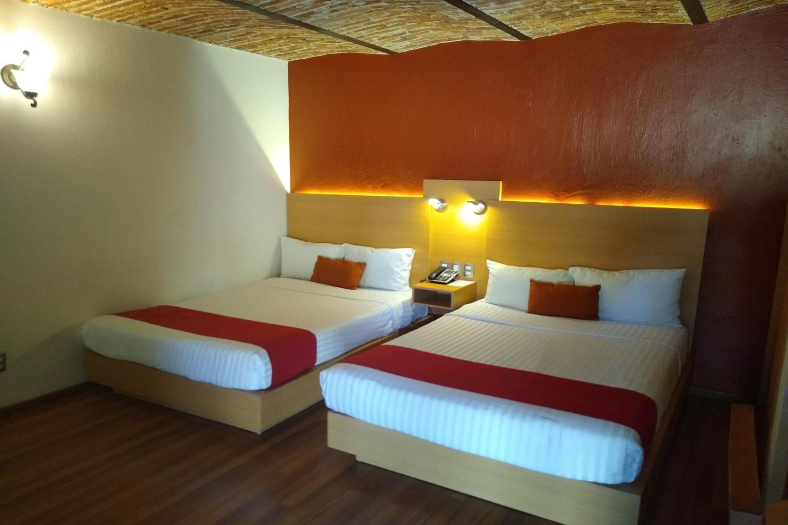 Hotel Villa de Sol Expo