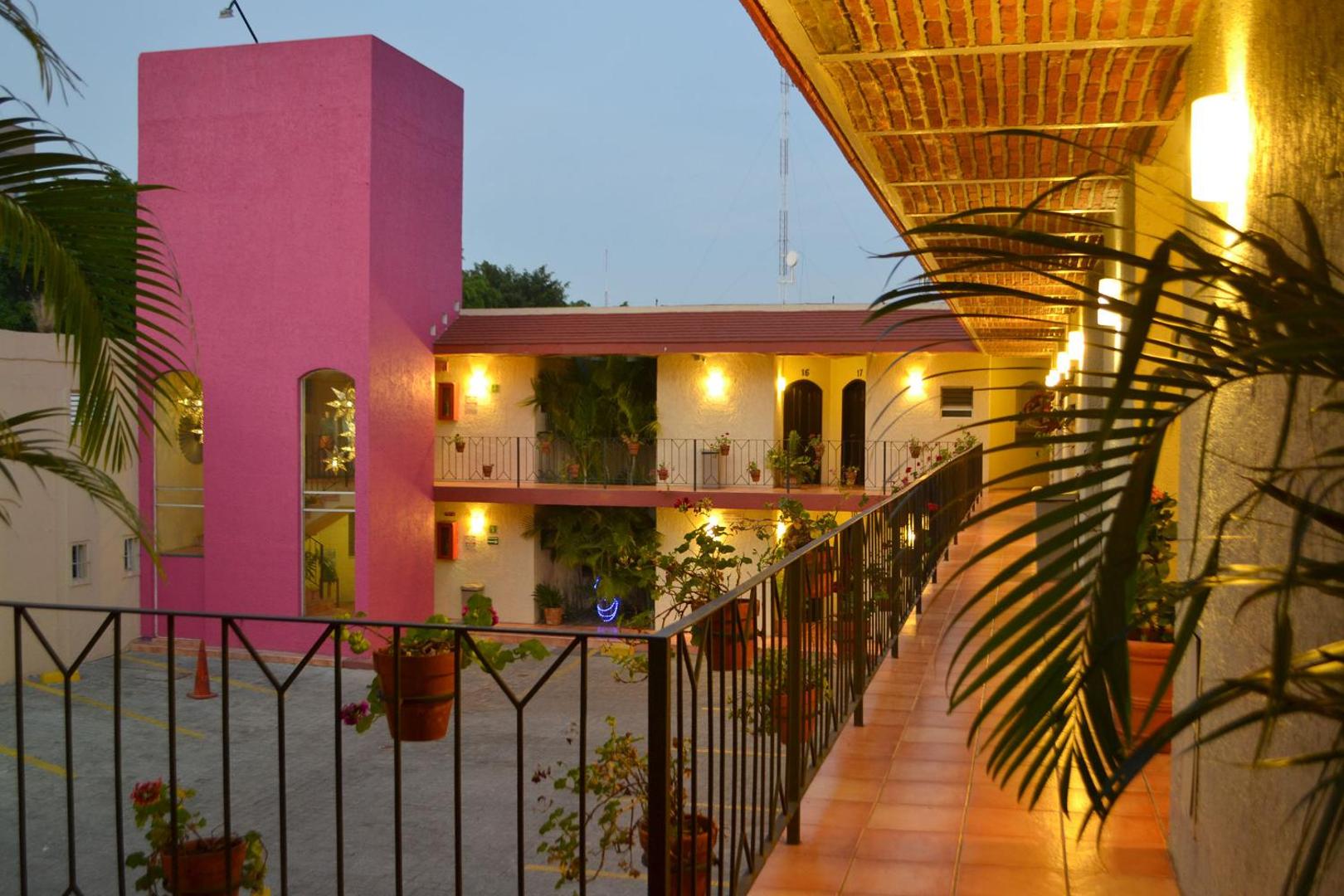 Hotel Villa de Sol Expo