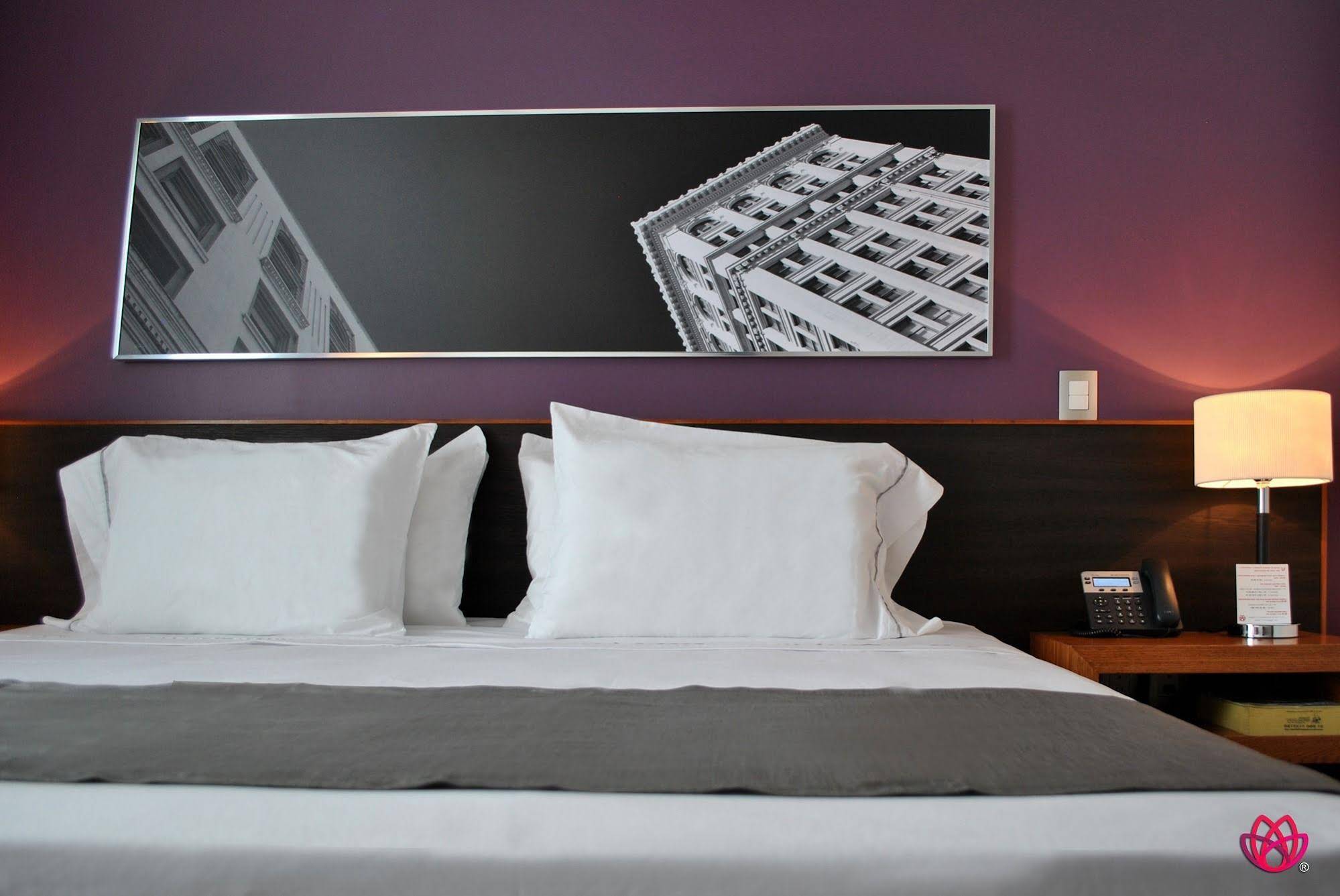 Hotel y Tú