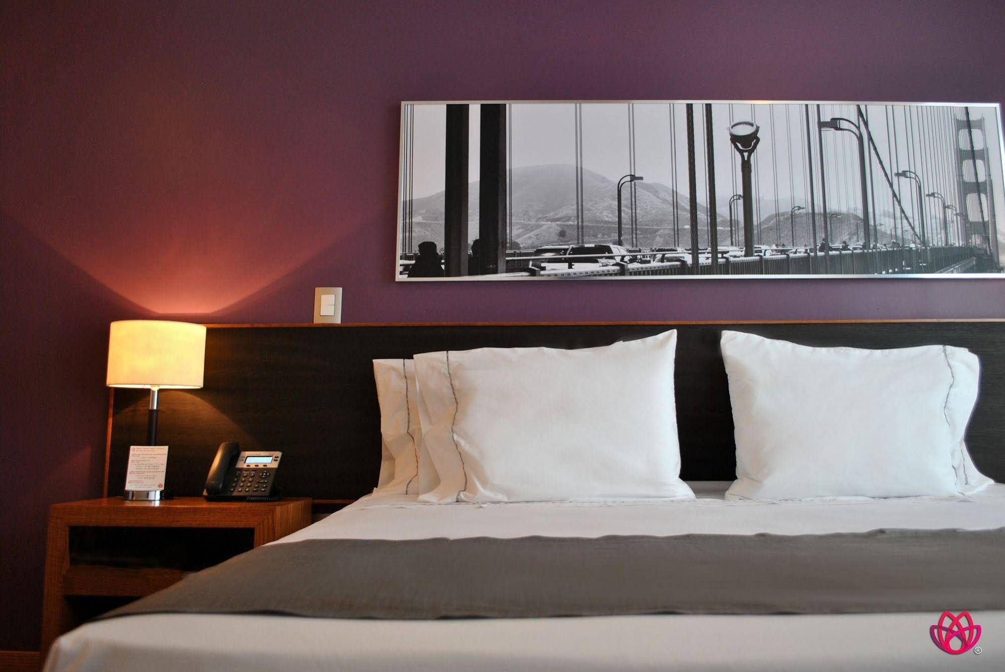 Hotel y Tú
