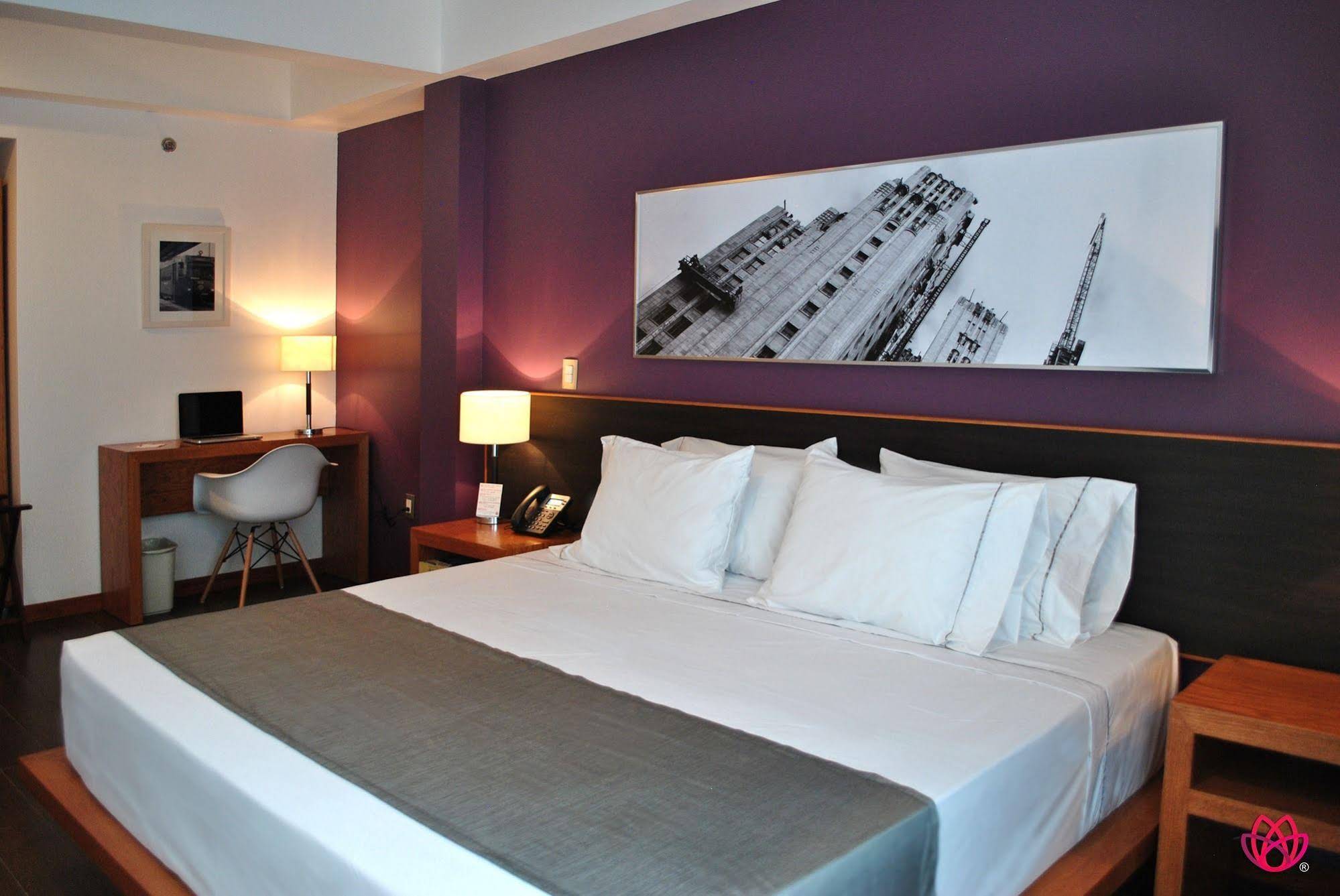 Hotel y Tú