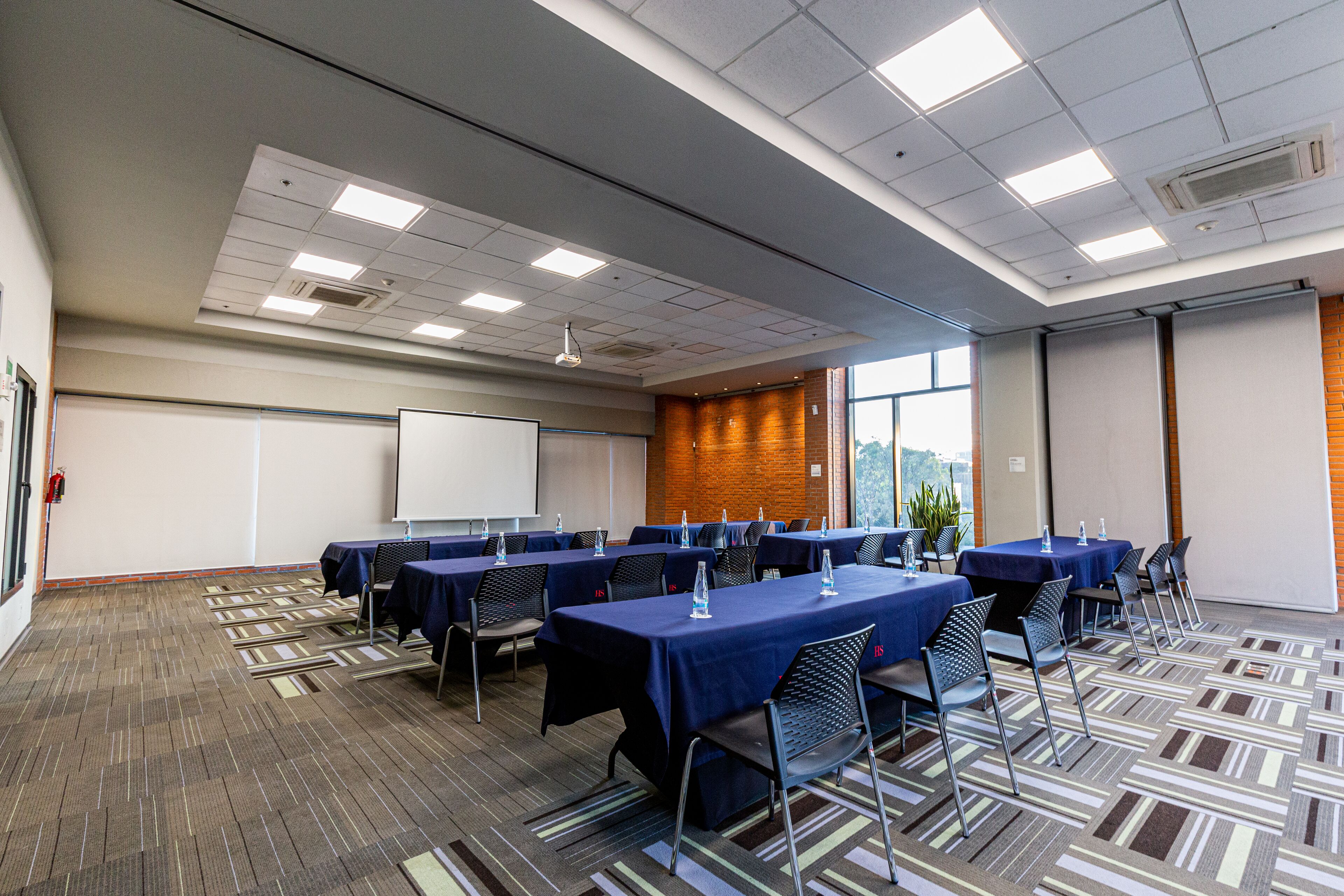 Hotel Guadalajara Country Club by HNF