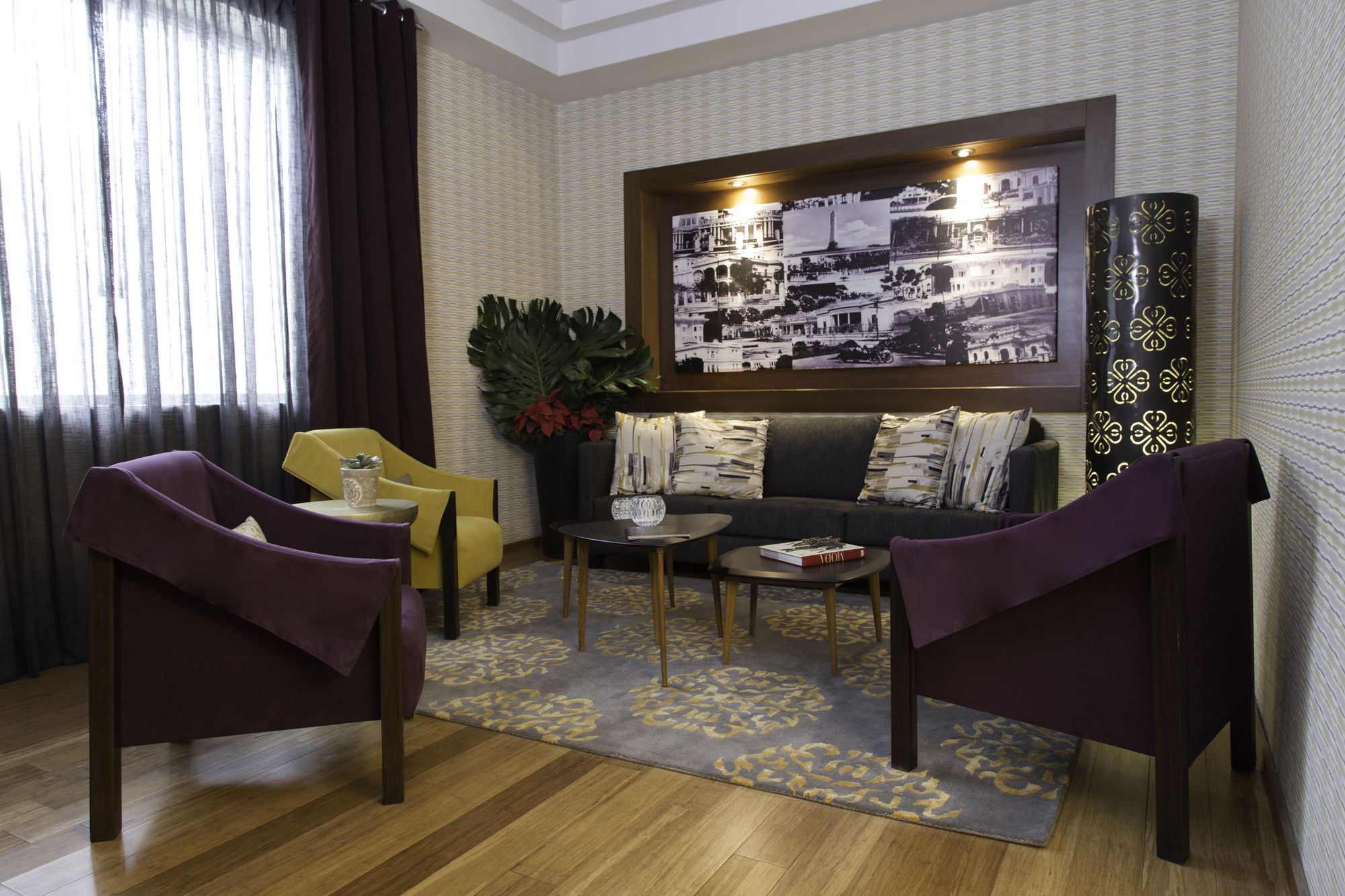 Love It Signature Hotel