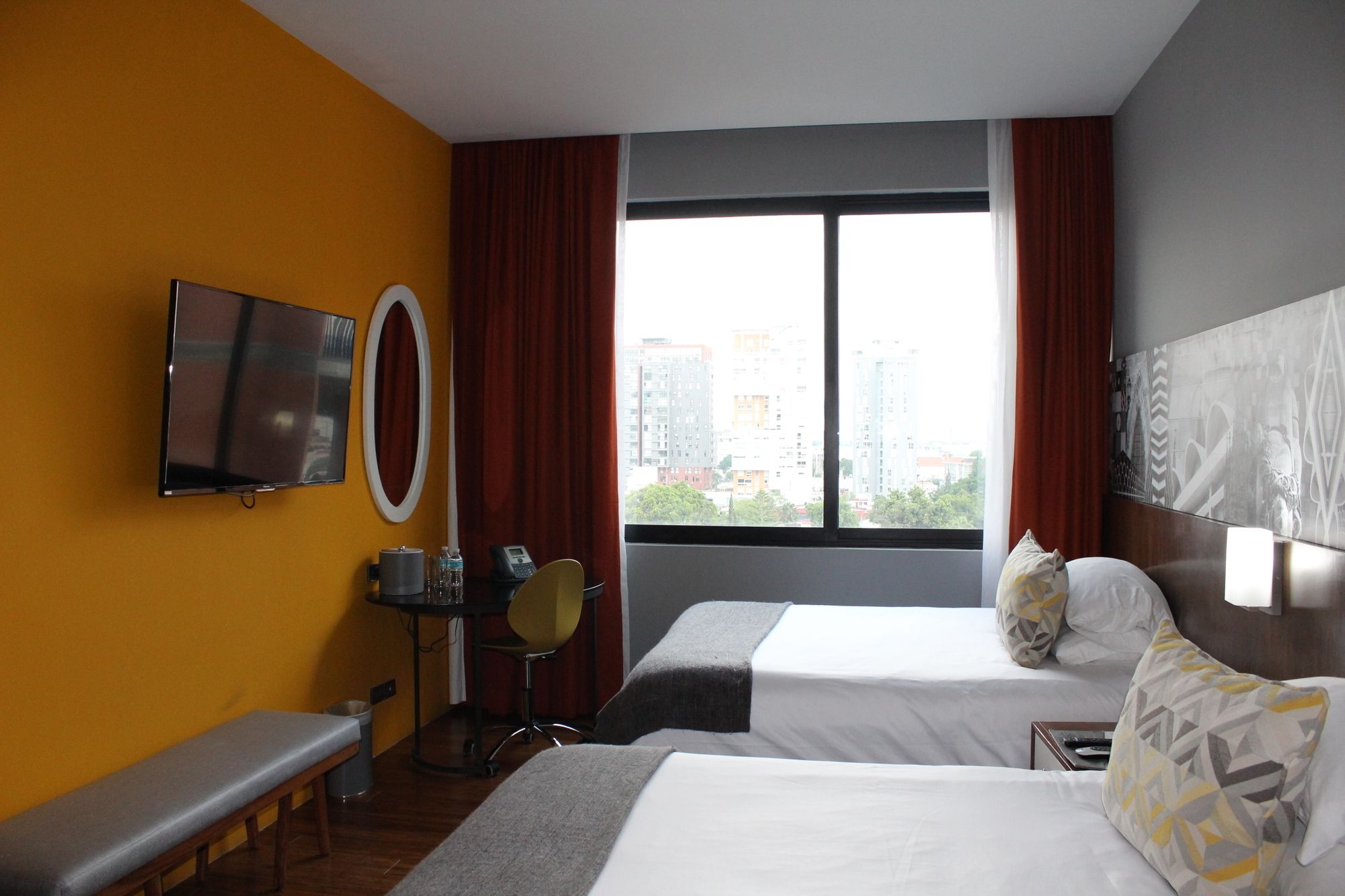 Love It Signature Hotel