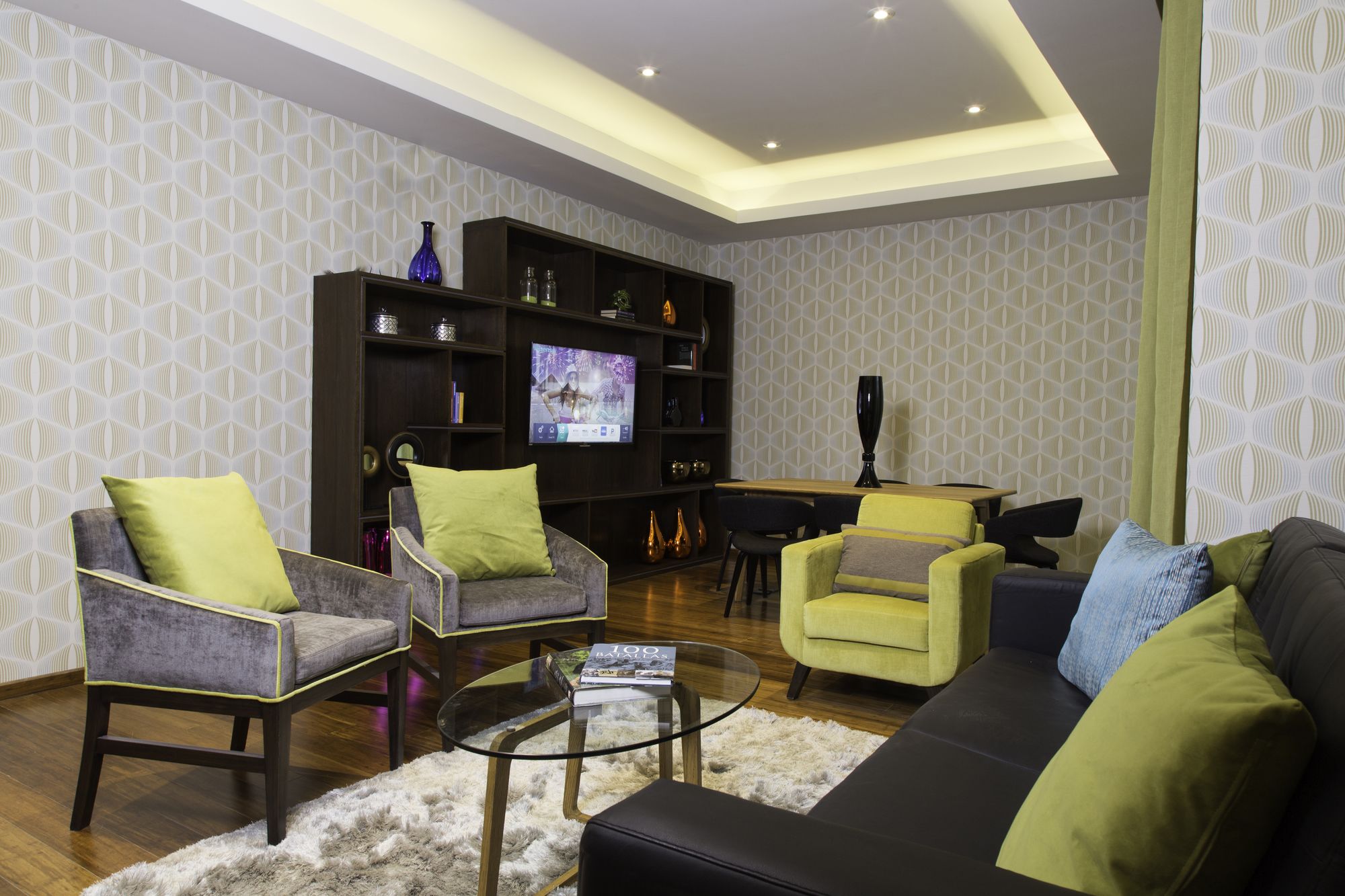 Love It Signature Hotel
