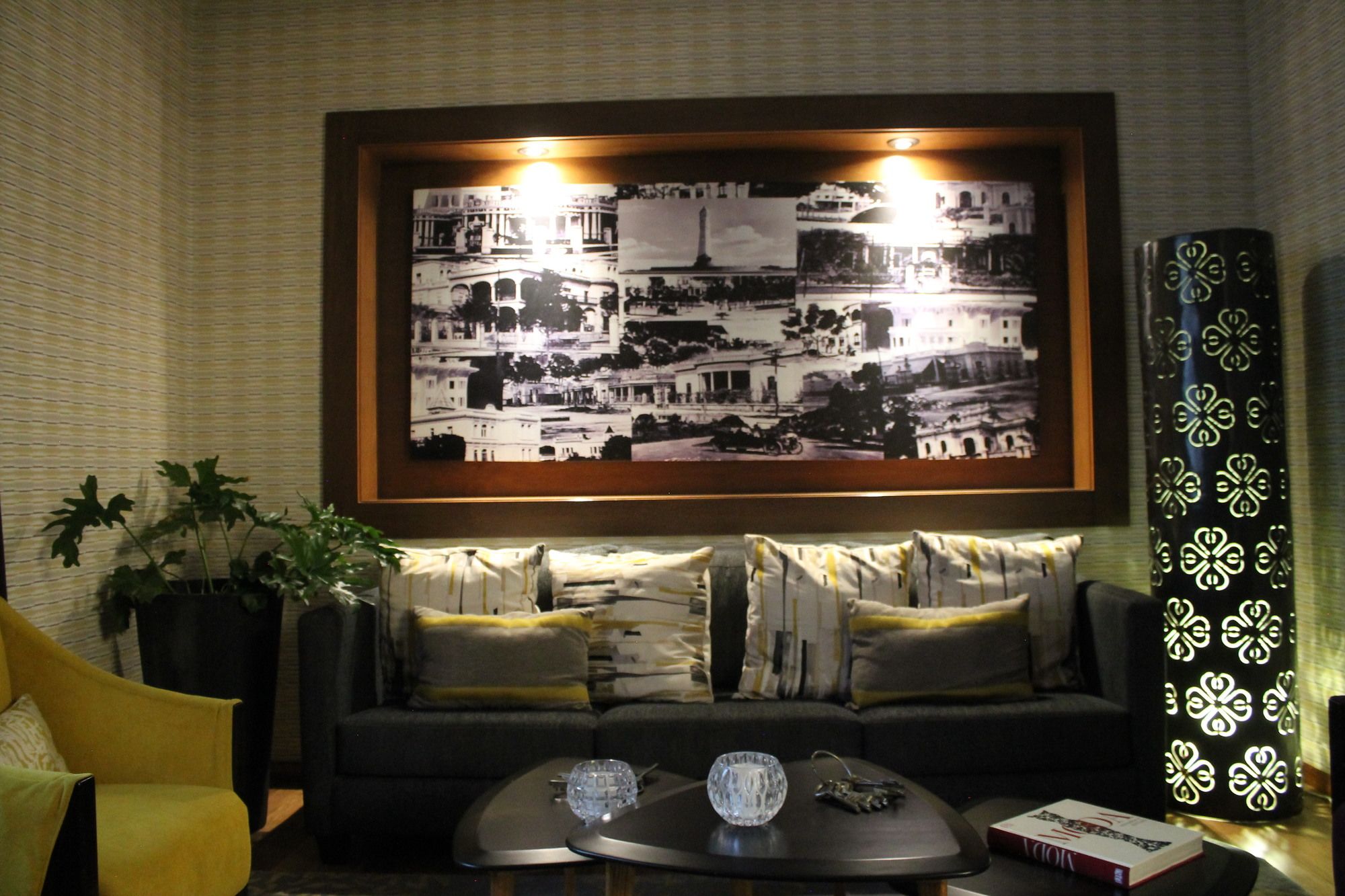 Love It Signature Hotel