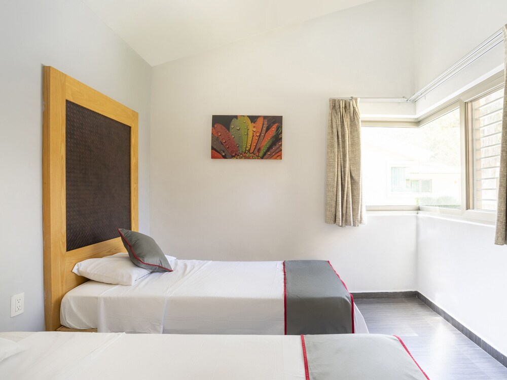 Luna Aqua Villas
