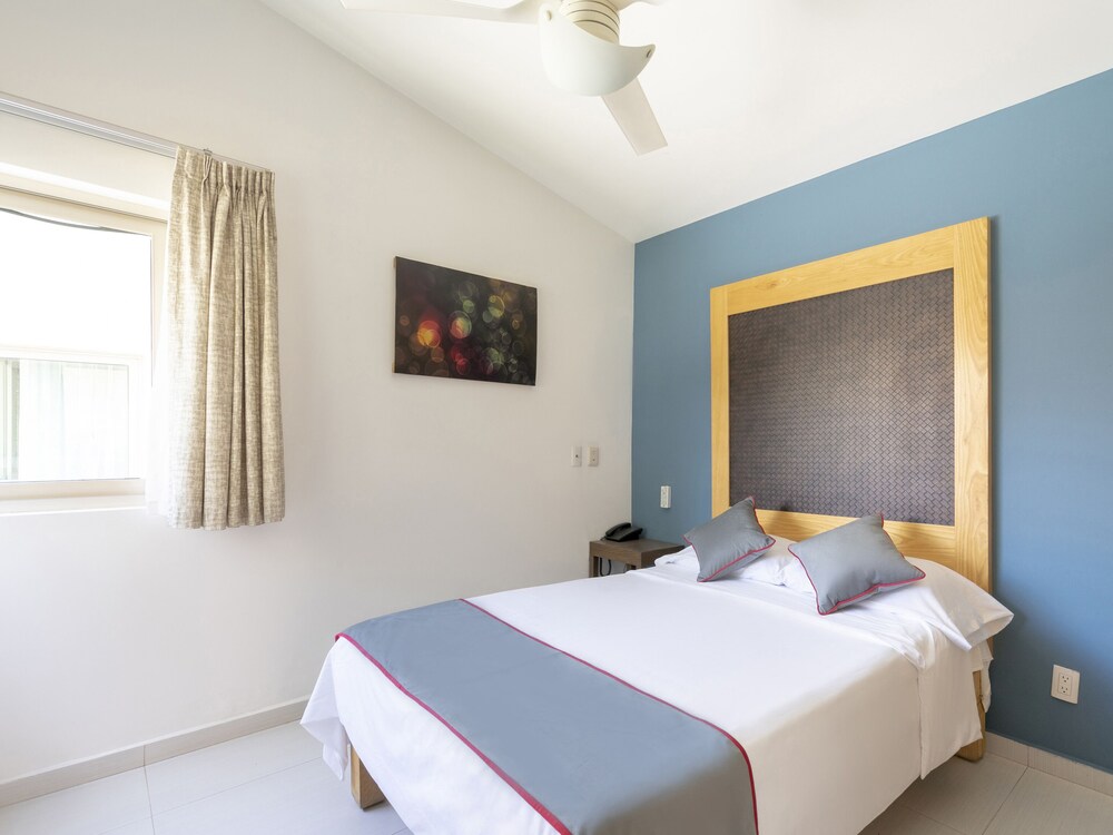 Luna Aqua Villas