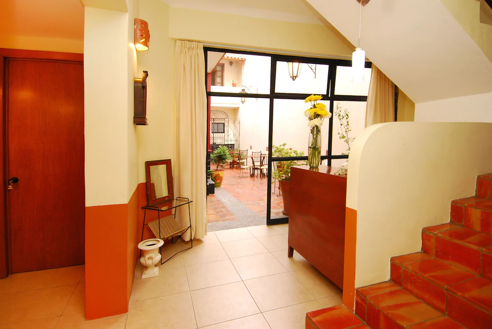 Olga Querida Hostal