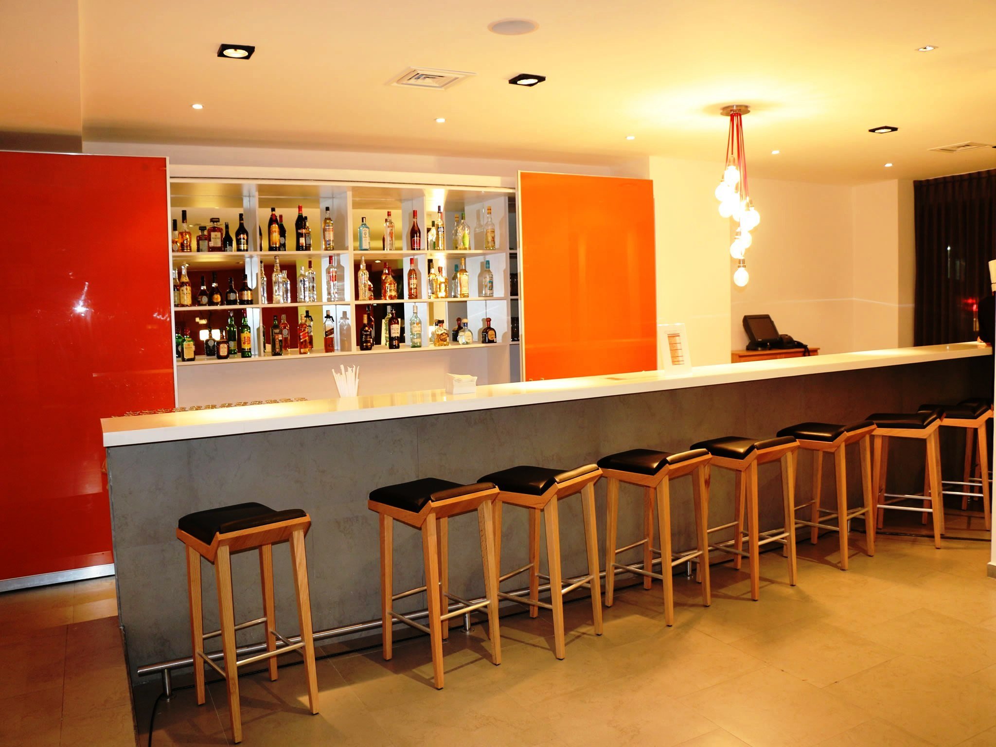 Hotel Plaza Génova Centro