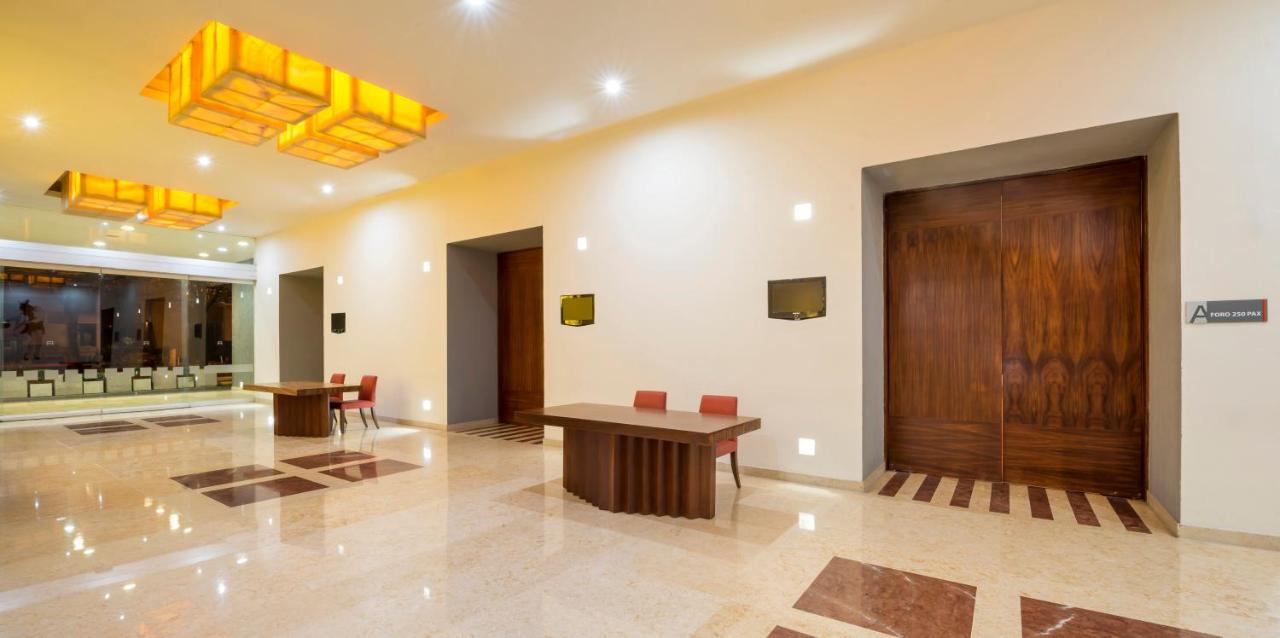 Real Inn Guadalajara Expo