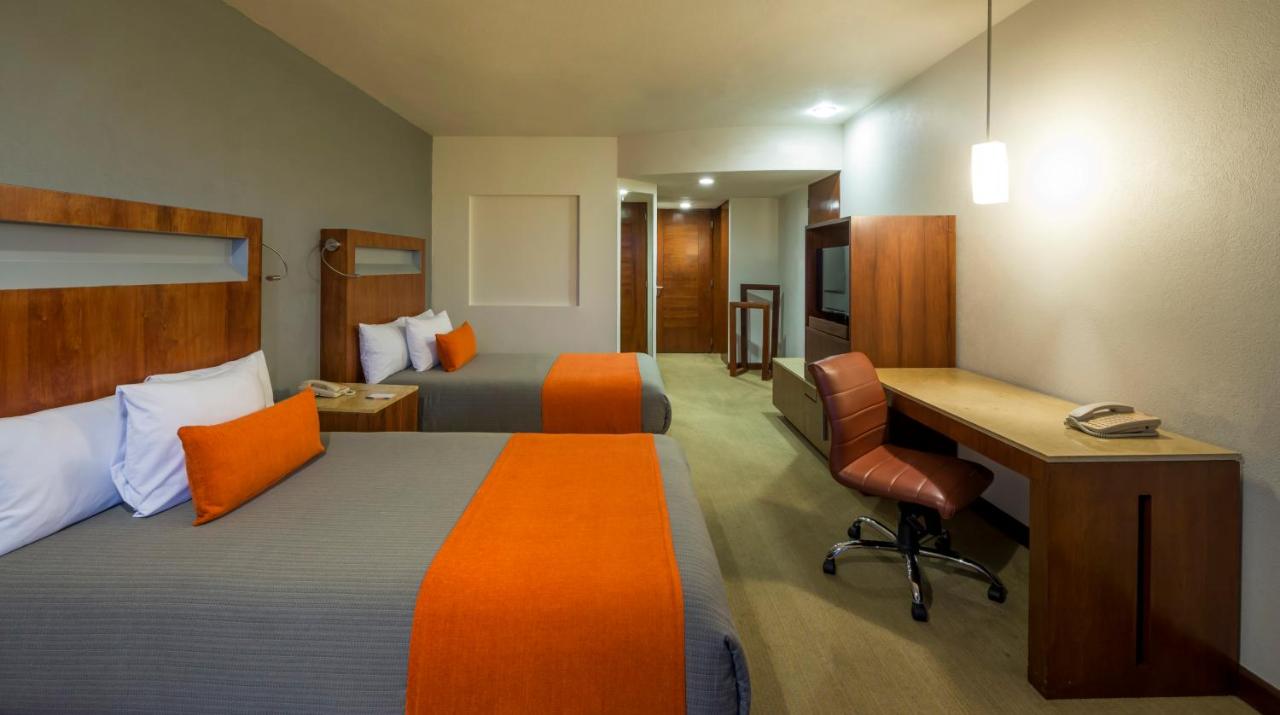 Real Inn Guadalajara Expo