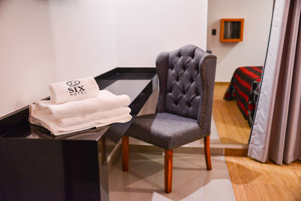 Six Hotel