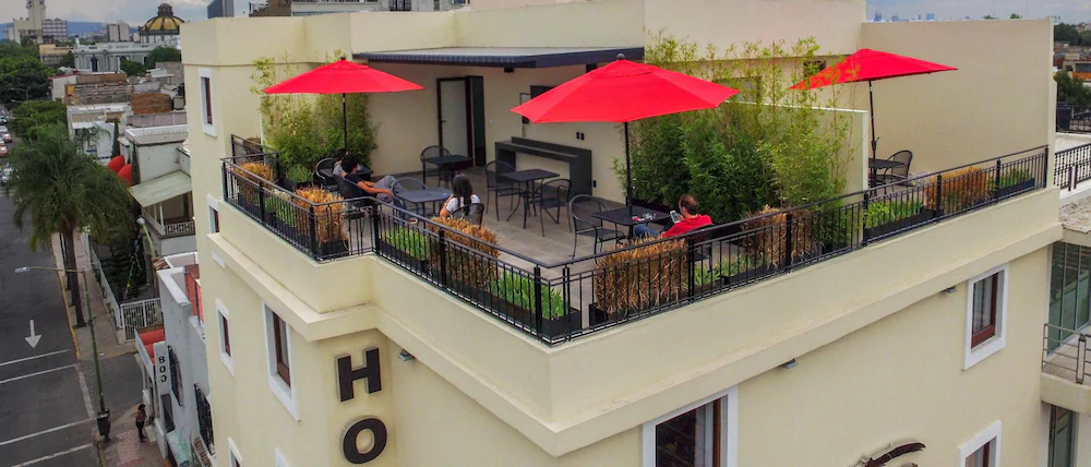 Six Hotel