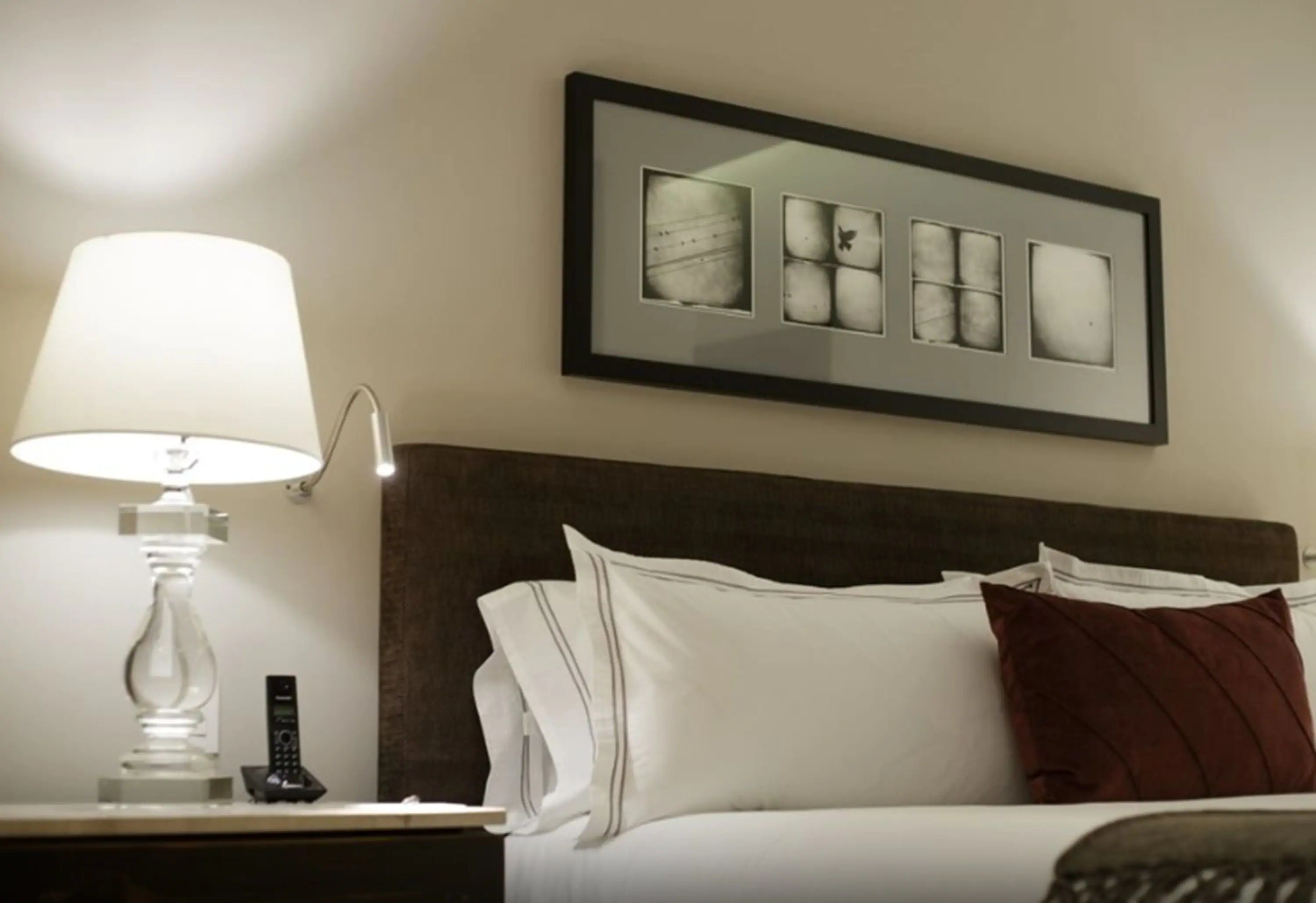 Square Small Luxury Hotel