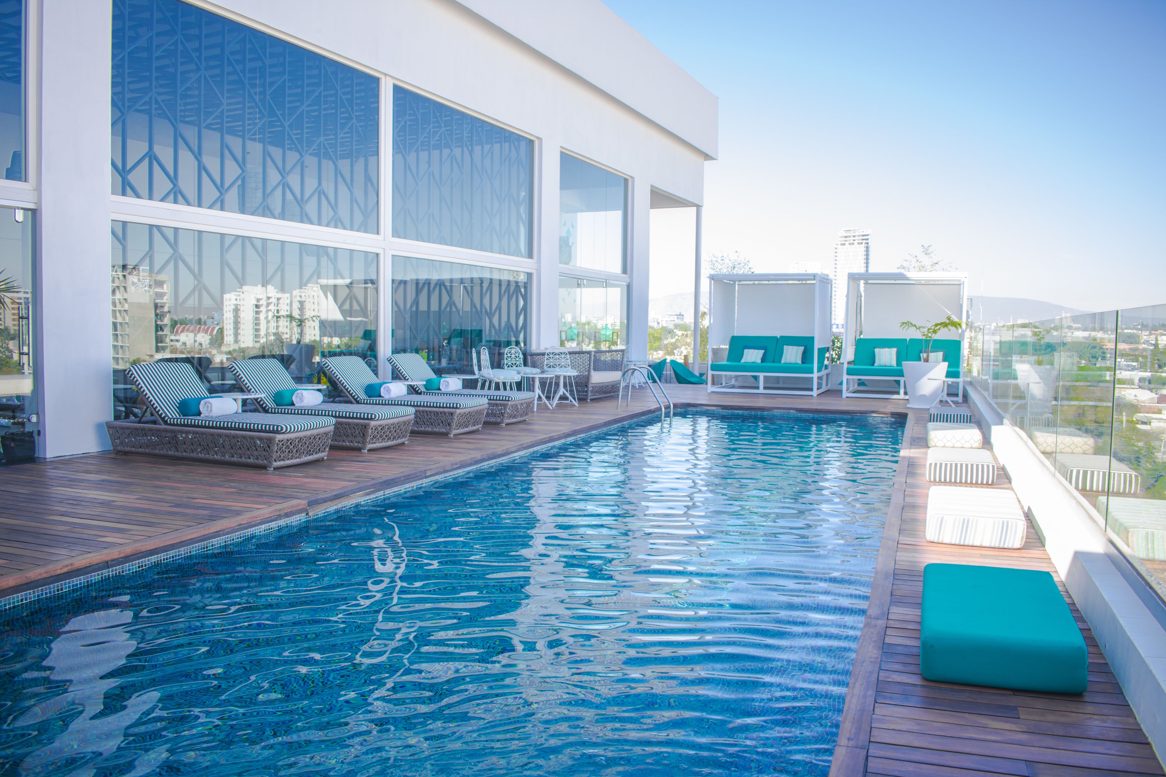 Square Small Luxury Hotel