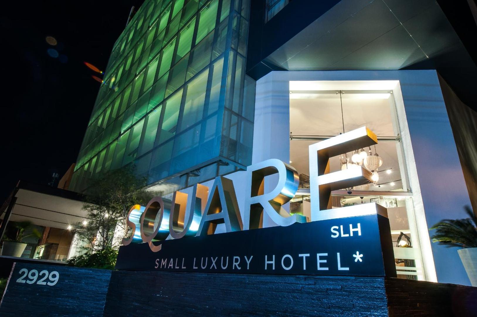 Square Small Luxury Hotel