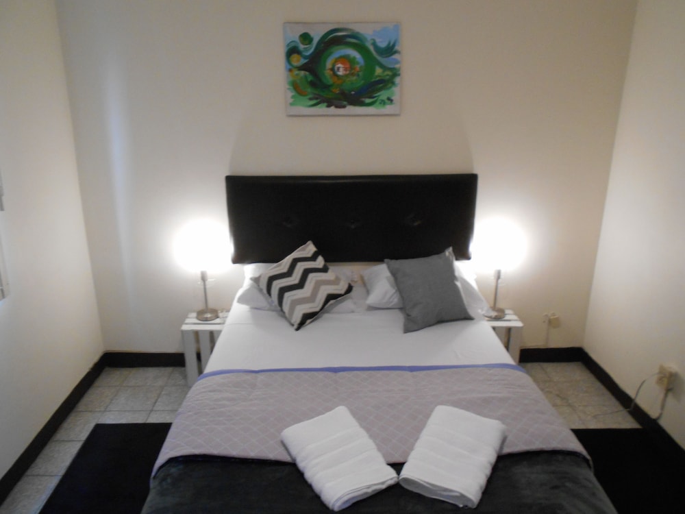 Star Apartments Reservations