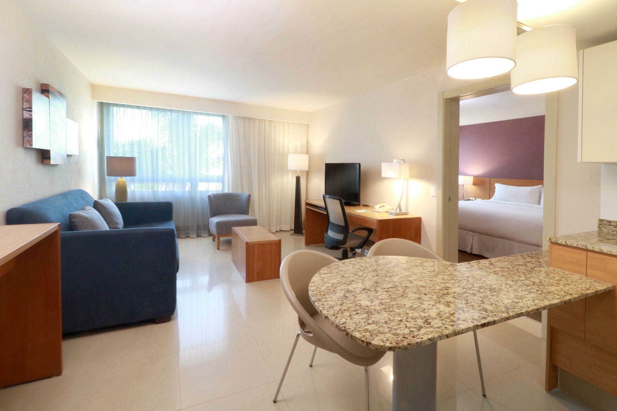 Staybridge Suites Guadalajara Expo