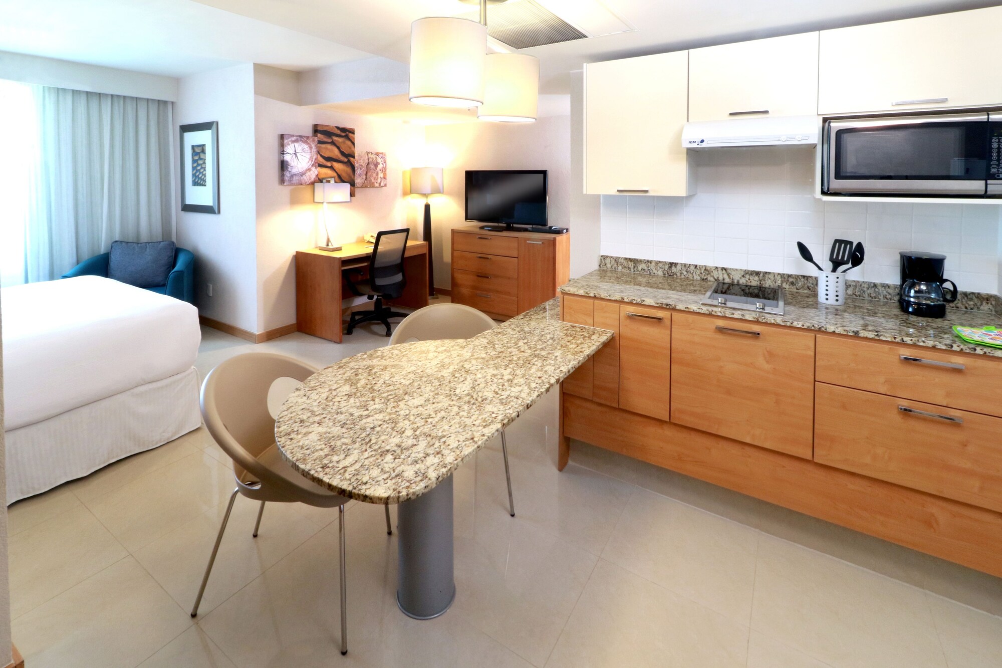 Staybridge Suites Guadalajara Expo